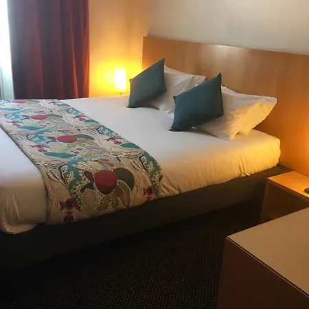 Western Adagio Hotel