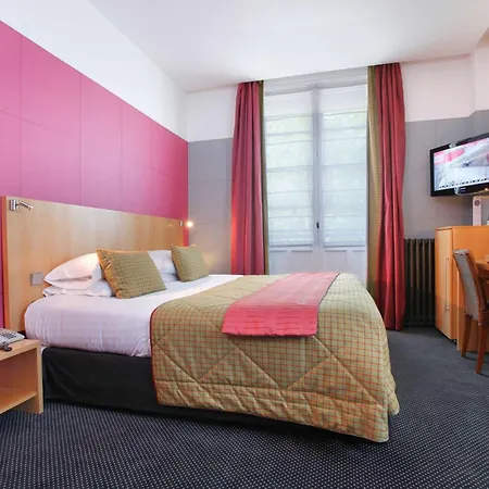 ベストウエスタン アダージョ 3* ソミュール