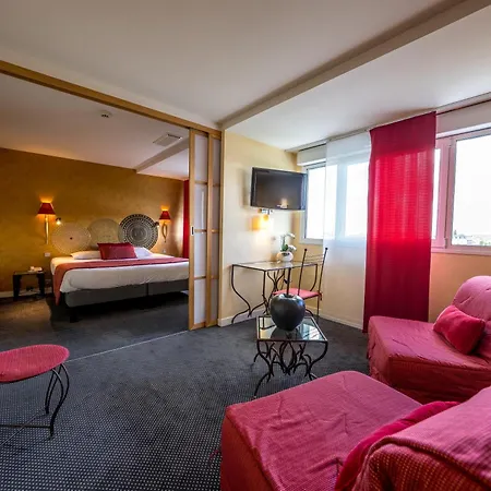 Western Adagio Hotel
