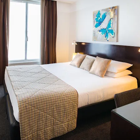 Western Adagio Hotel 3*