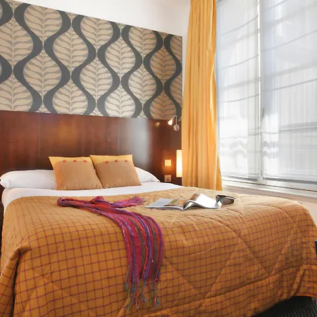 ベストウエスタン アダージョ 3* ソミュール