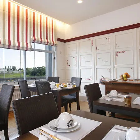 Hotel Western Adagio 3*