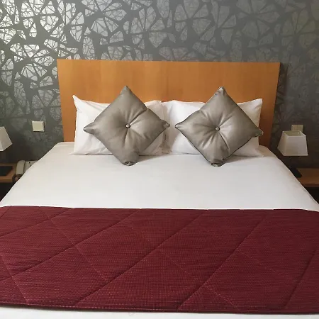 Western Adagio 호텔