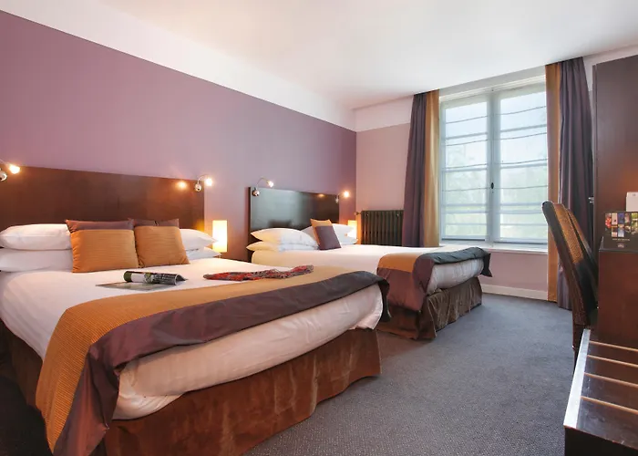 Western Adagio Hotel 3*