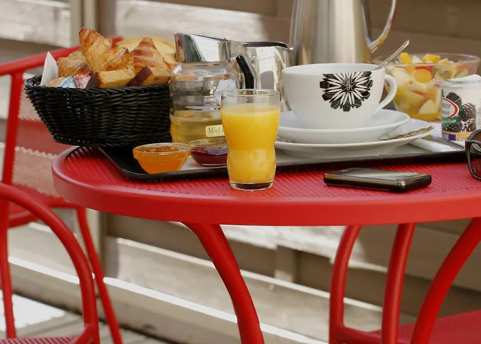 Western Adagio Hotel 3*