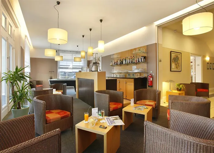 Western Adagio Hotel 3*